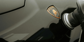 スーパーカーの塗装を保護する方法 Logo